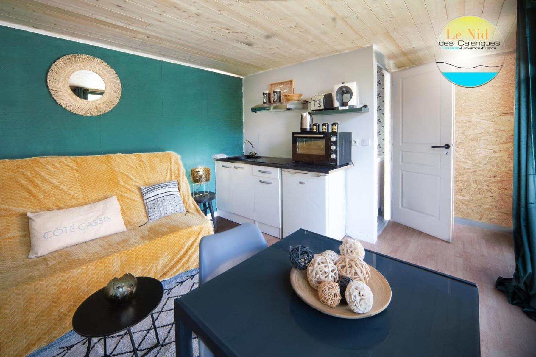 Ferienwohnung Le Nid Des Calanques Et Son Jacuzzi Marseilles Exterior foto